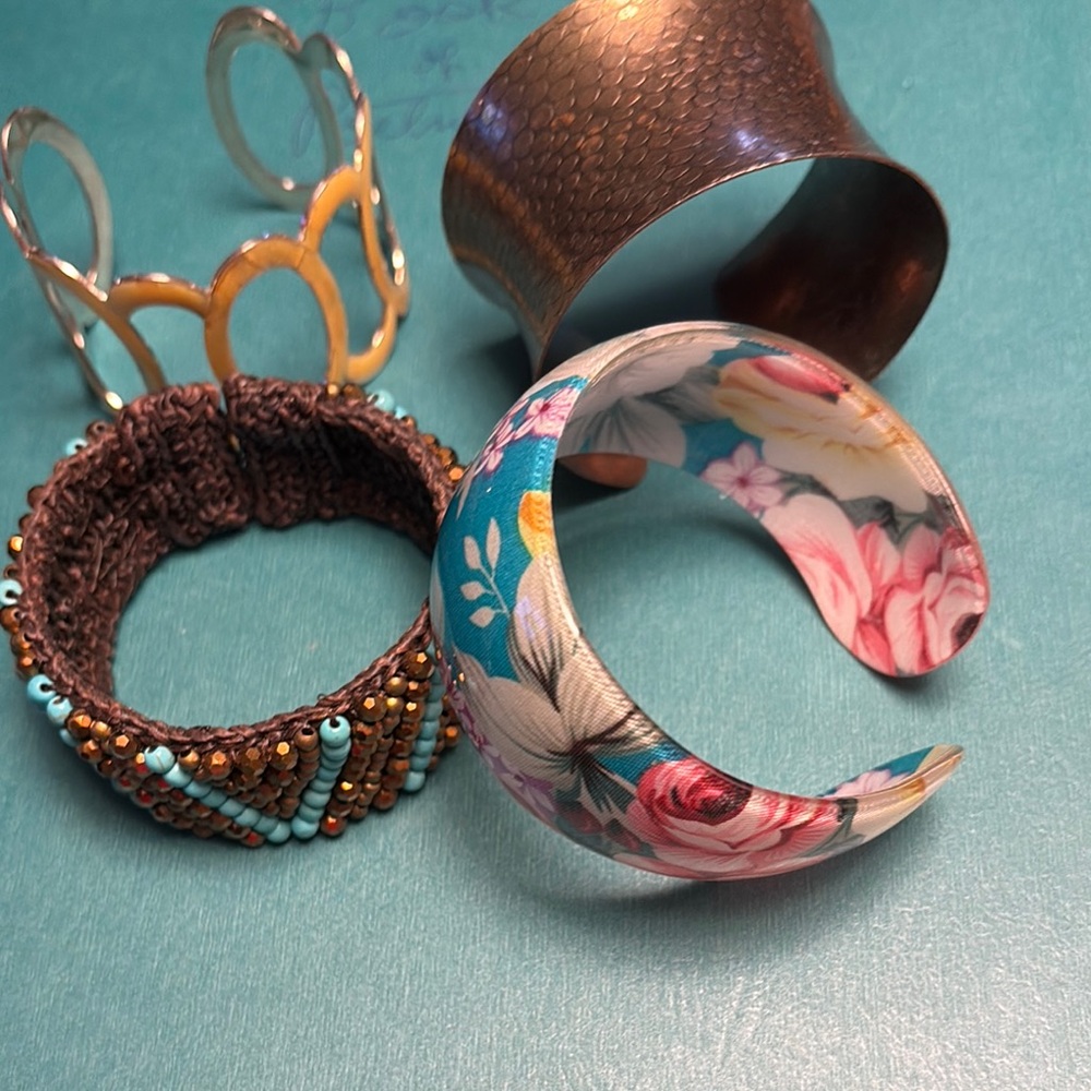 Set of 4 cuff  Bracelets
